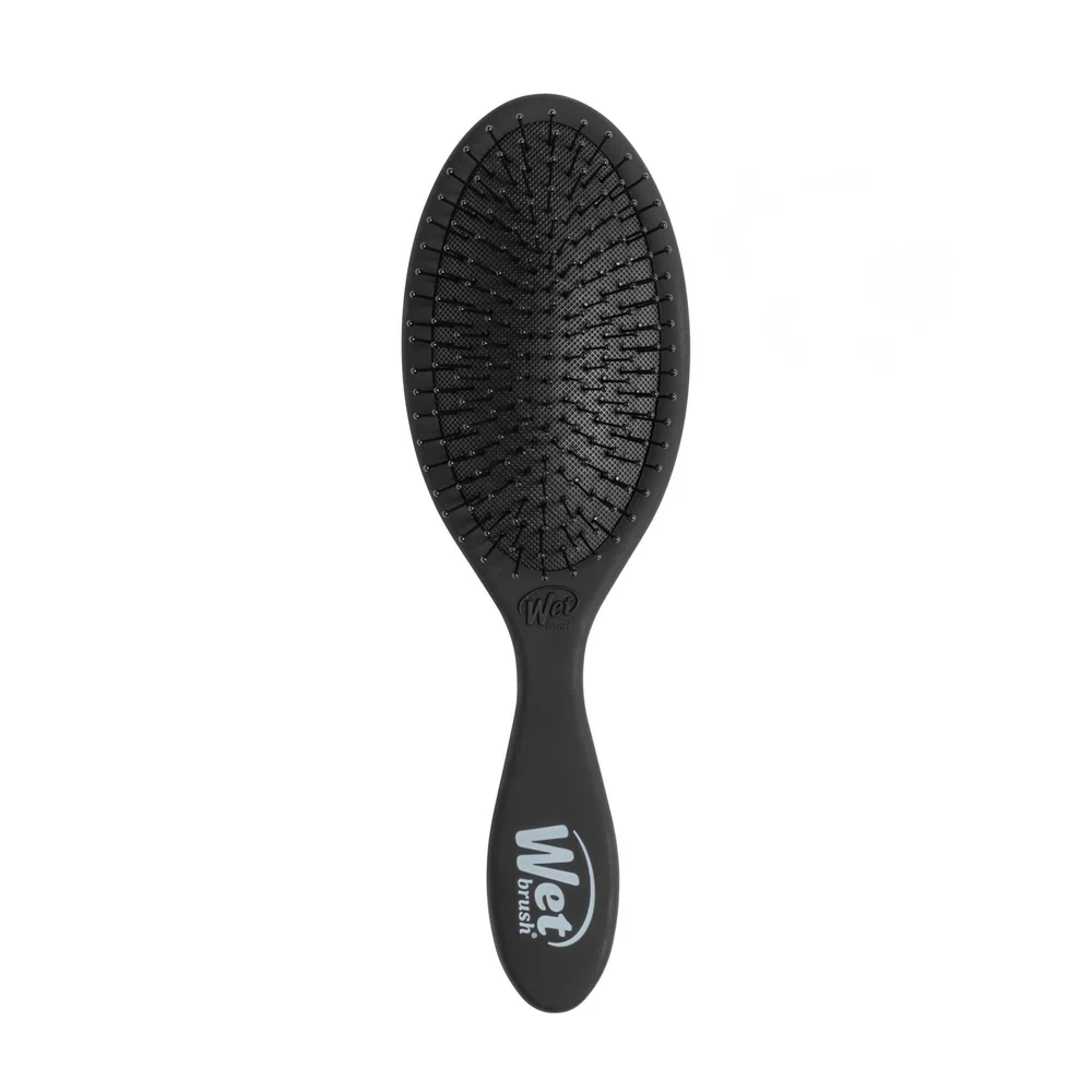 Wet Brush Original Detangler Frost Black review: a familiar handle for wet and dry detangling