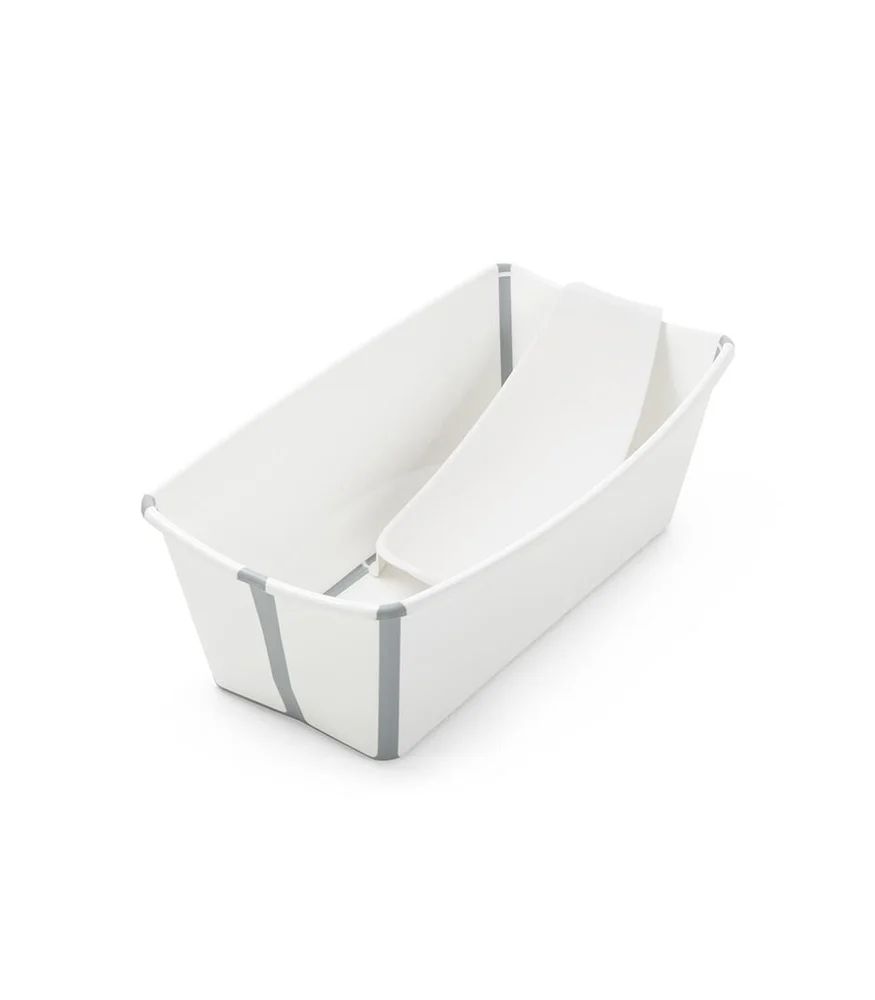Stokke Flexi Bath with Newborn Support Review: A folding bath for homes short on space