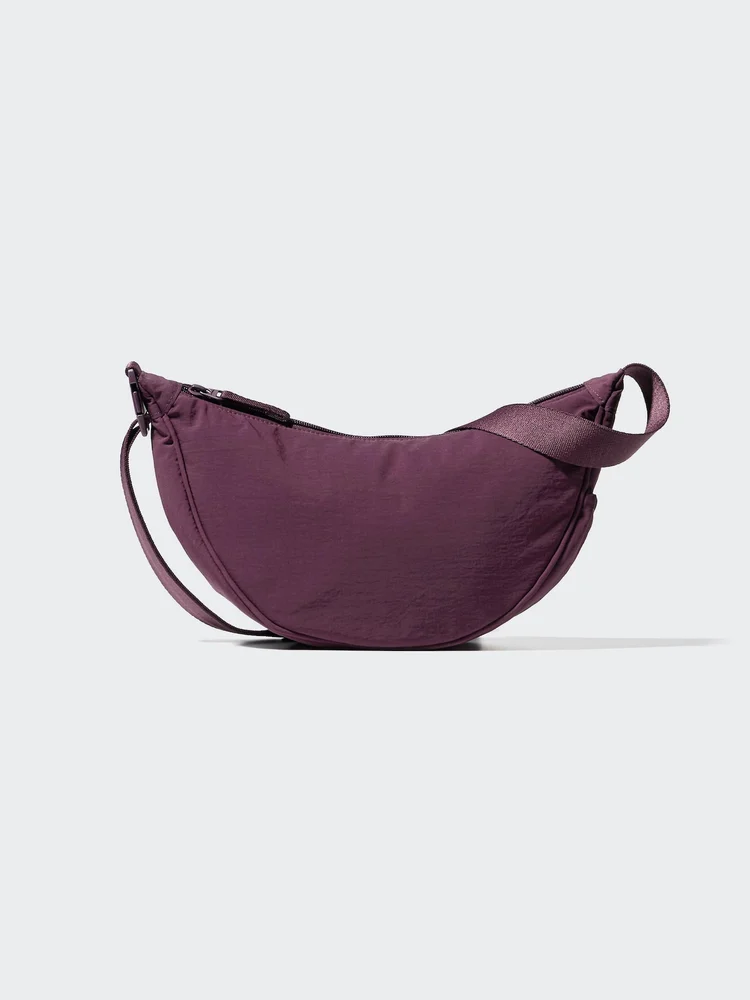 UNIQLO Round Mini Shoulder Bag Review: A small everyday bag that makes good use of a soft shape